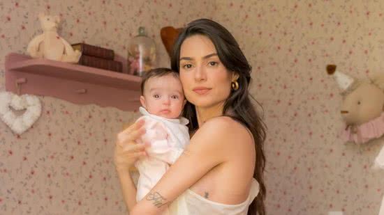 Tereza, filha de Thaila Ayala e Renato Góes, precisou ser internada após pneumonia - (Foto: reprodução/Instagram)