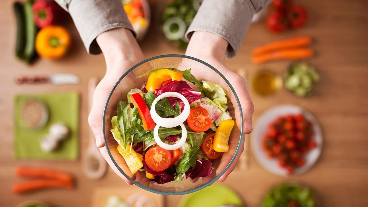 Comer bem é fundamental em todas as fases da vida - Shutterstock
