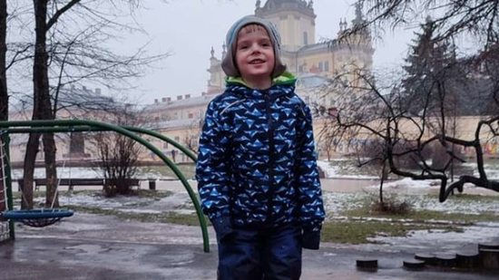 Morre menino de 5 anos na Ucrania após retirada de dois dentes de leite - Foto: Reprodução/ Facebook