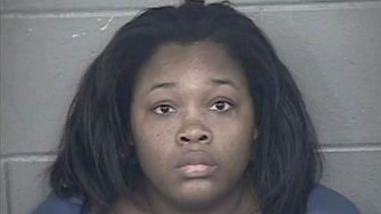 A mãe matou o bebeê - (Foto: Reprodução/Centro de Detenção do Condado de Jackson)