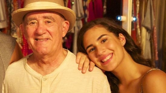 Lívia Aragão comenta influência do pai na carreira - Reprodução/Instagram