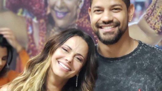 Viviane Araujo está à espera do primeiro filho com Guilherme Militão - reprodução/Instagram/@araujovivianne