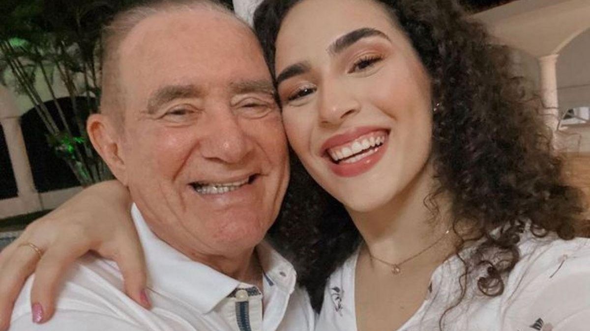 Renato Aragão com a filha, Livian - Reprodução / Instagram