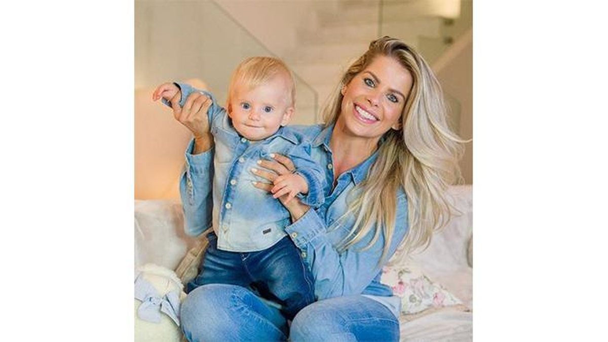 Karina é mãe de Enrico, de 1 ano - Reprodução/Instagram