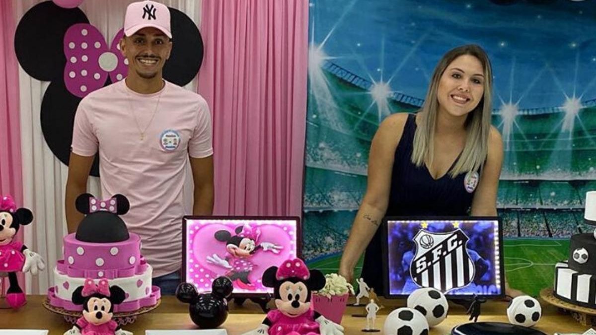Diego Pituca está esperando o primeiro filho com a companheira, Lidiana Santos - reprodução / Instagram