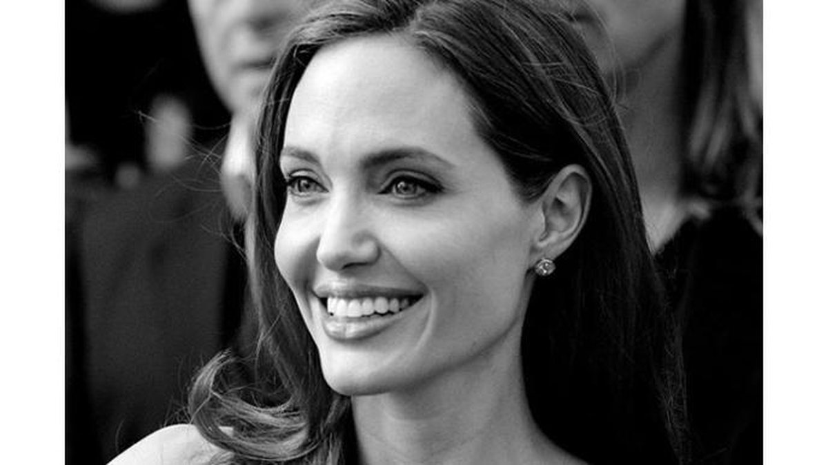 Angelina Jolie falou sobre sua cirurgia para prevenir câncer de mama - Getty Images