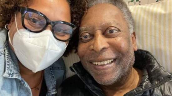 Kely acompanhou o pai durante o tempo no hospital - Reprodução/Instagram