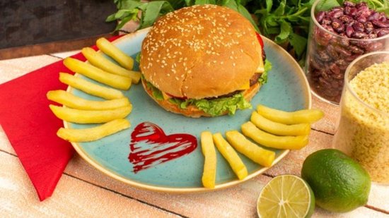 Hambúrguer Juicy Lucy - Monta Encanta