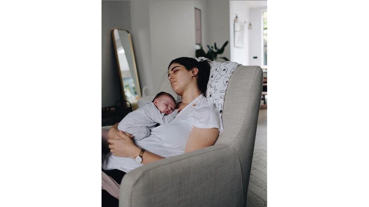 Lily Pebbles acabou de dar à luz Grey Luna (Foto: Reprodução / Instagram 