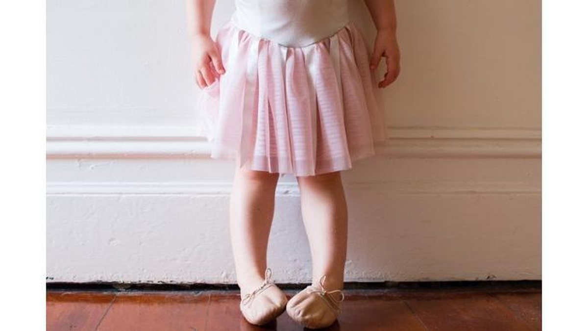 toddler-in-pink-tutu-picture-id518964150 - Foto: iStock
