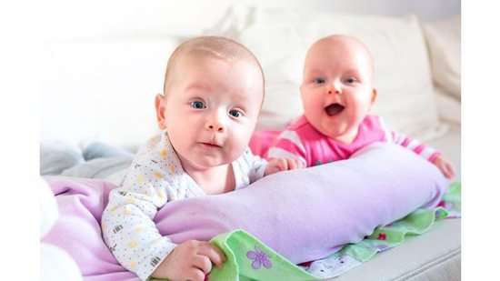 A rotina com filhos gêmeos devem ser mais organizada - Shutterstock