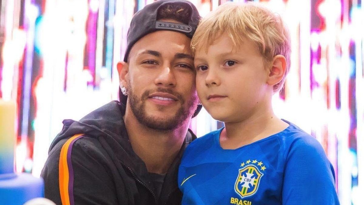Neymar ao lado do padrasto de Davi Lucca em clima de amizadev - Reprodução/ Instagram @neymarjr