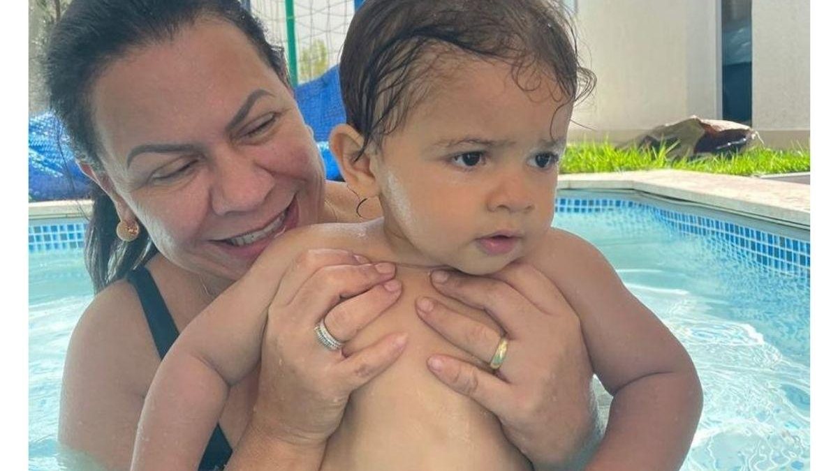 Filho de Marília Mendonça aparece se divertindo com a avó - Reprodução / Instagram / @ruthmoreira67