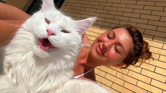 Kefir é conhecido como “o maior gato do mundo” - Reprodução/Instagram/@yuliyamnn