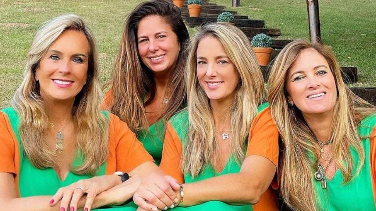 Ticiane Pinheiro se reúne com as mulheres da família para fazer despedida de solteira da irmã - reprodução / Instagram @ticipinheiro