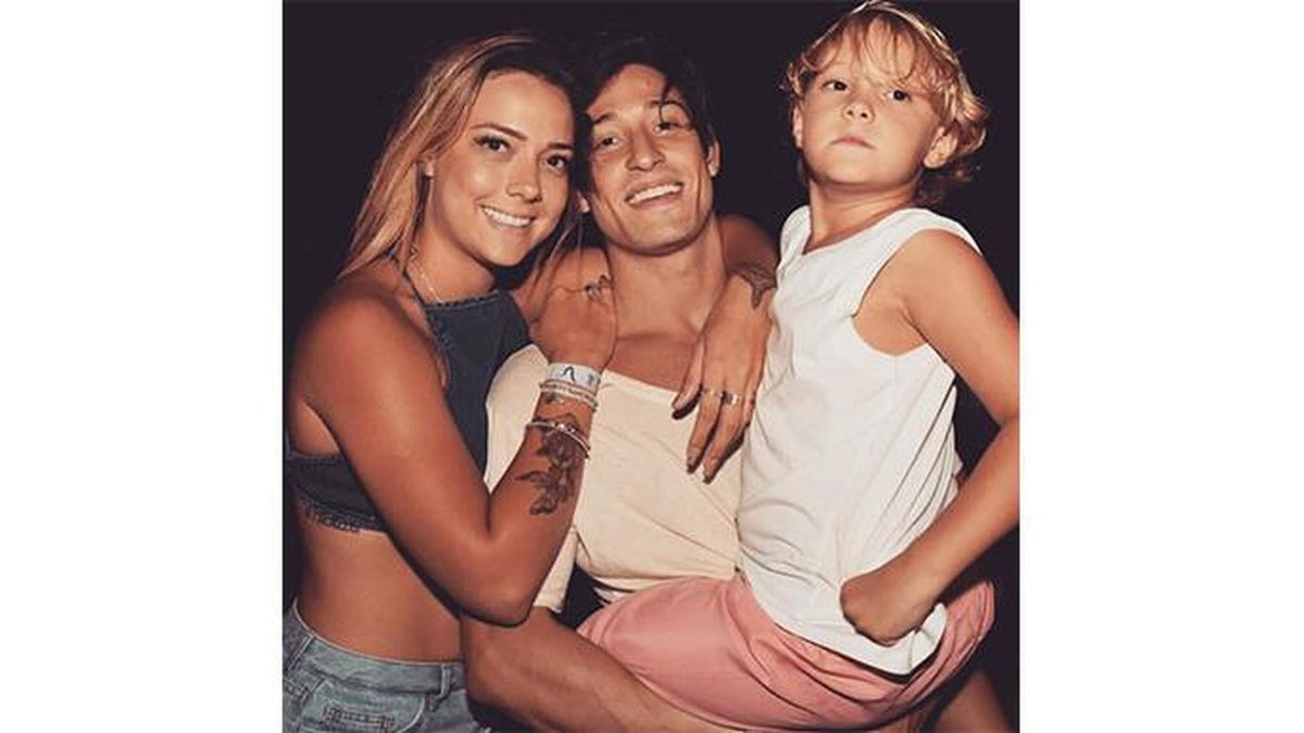 Carol Dantas, o noivo, Vini Martinez, e Davi Lucca, filho de Neymar (Foto: Reprodução/Instagram 
