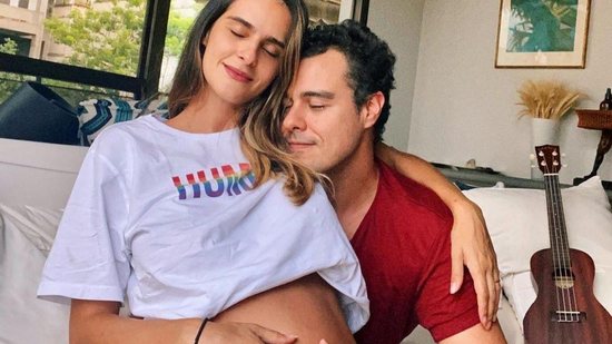 Joaquim Lopes e Marcella Fogaça relembram gravidez de risco das gêmeas - Thais Galardi / reprodução Instagram