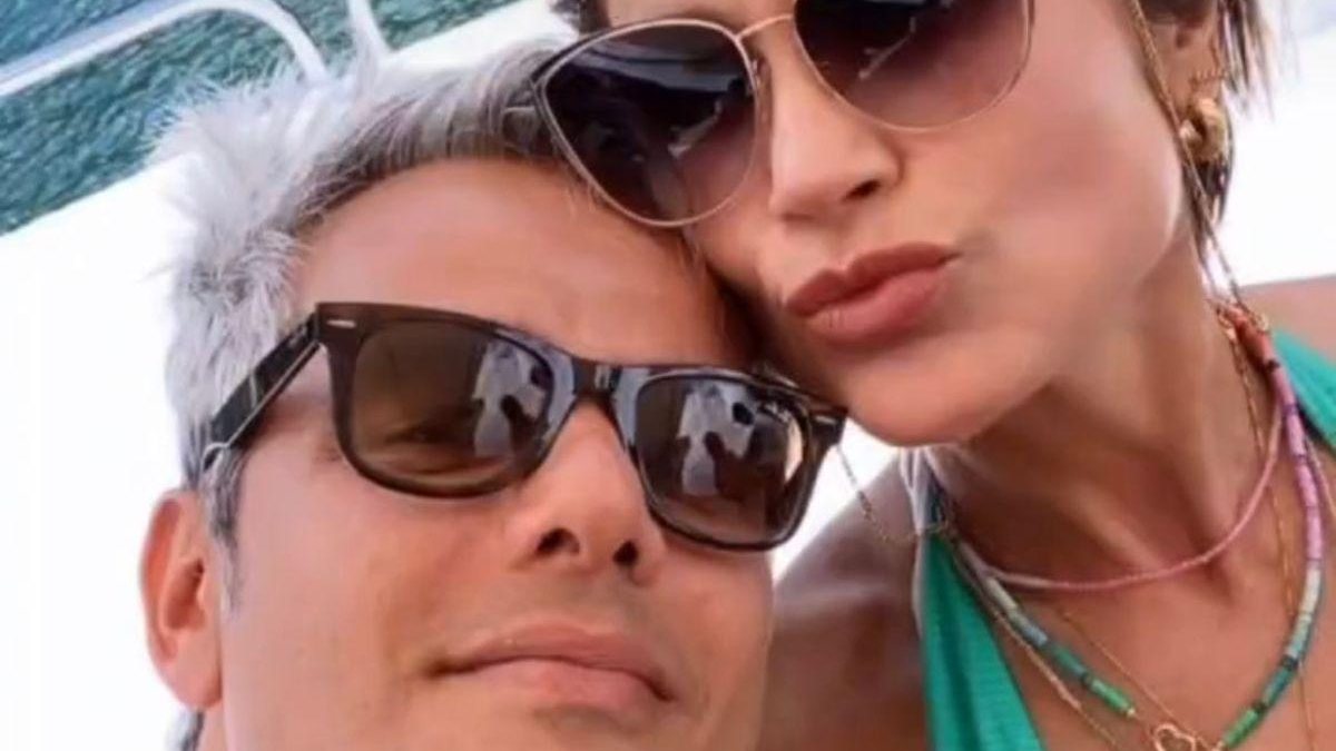 Imagem “Traição à vista?”, brinca Otaviano Costa em post com a esposa durante passeio romântico