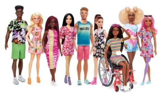 1ª Barbie com aparelho auditivo é lançada - Divulgação