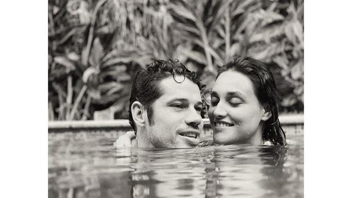 José Loreto e Débora Nascimento na psicina antes do divórcio - Reprodução/Instagram @debranascimento