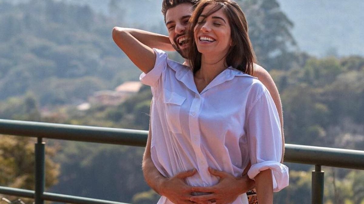 Romana Novais posta fotos exibindo barriga de 7 meses de gestação. - reprodução / Instagram