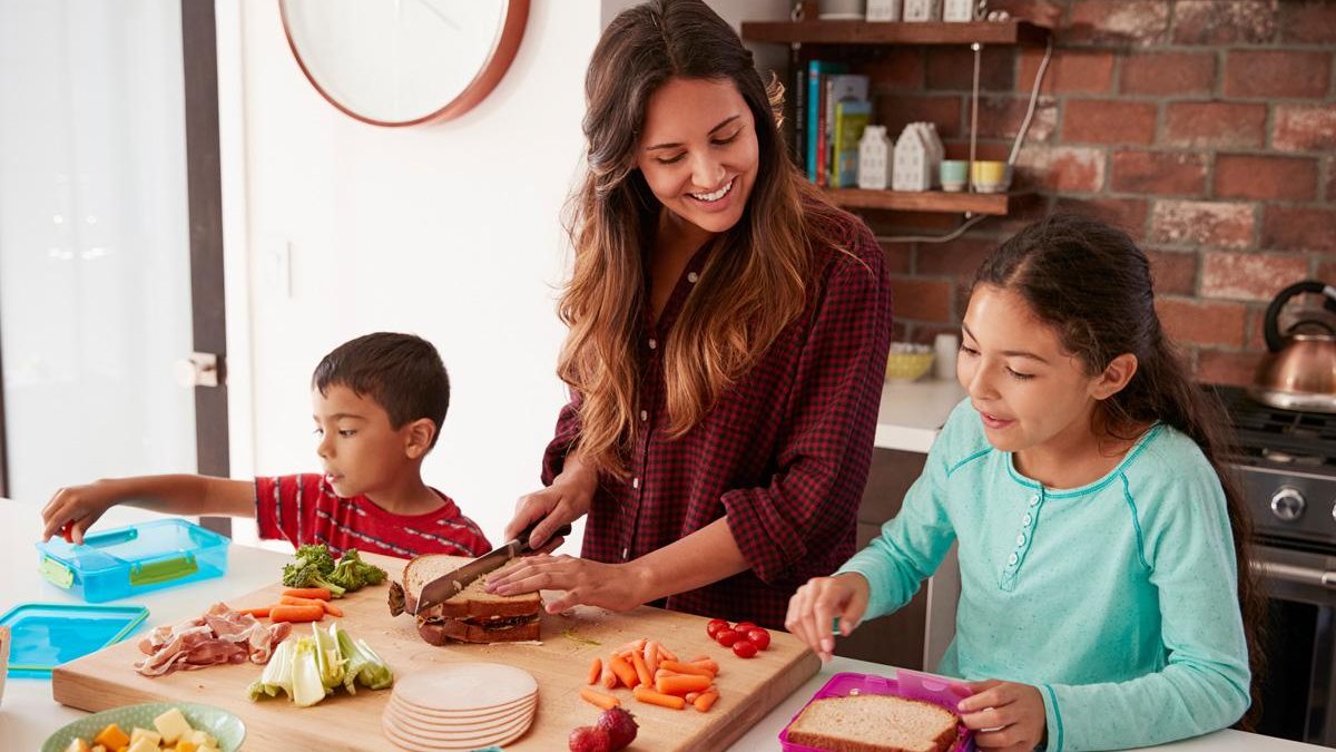 Separamos algumas dicas e os alimentos mais importantes para dieta do seu filho - Getty Images