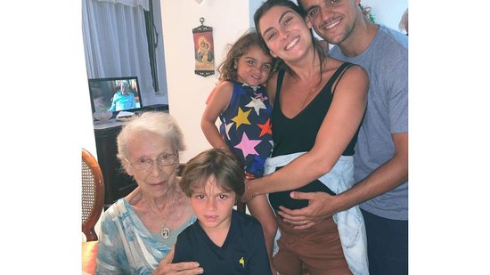 Felipe Simas faz homenagem para a avó - Reprodução Instagram @felipessimas