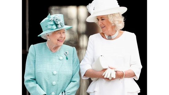 Rainha Elizabeth nomeia Camila Parker como futura Rainha e tensão toma conta da família Real - reprodução/ Getty Images