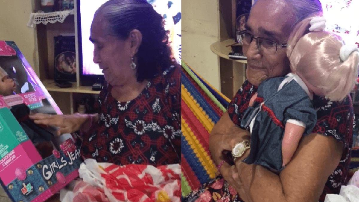 A avó ganhou do neto a primeira boneca no aniversário de 78 anos - Reprodução Instagram