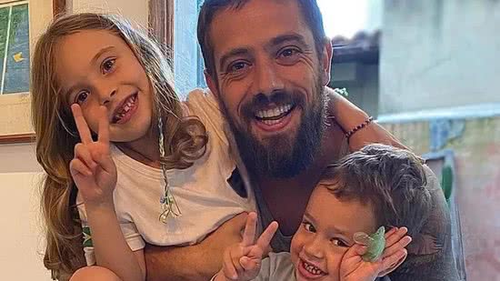 Rafael Cardoso fala sobre planos após separação: “Quero ficar cada vez mais grudados com meus filhos” - Reprodução / Instagram / @maribridicardoso