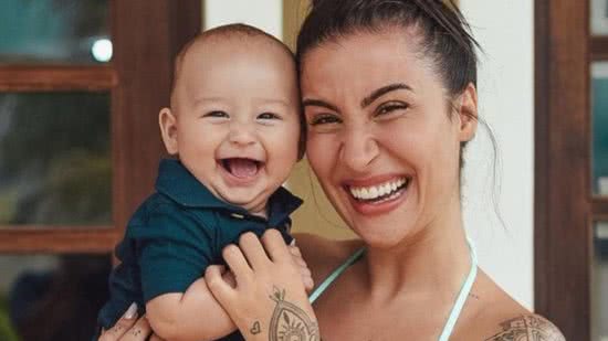 Filho de Bianca Andrade reconhece mãe em capa de revista: “Mamãe” - Reprodução/Instagram