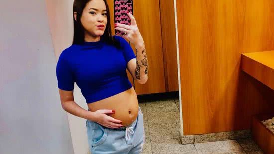 Ela estava grávida de 5 meses - reprodução/Instagram/@meninalaryoficial