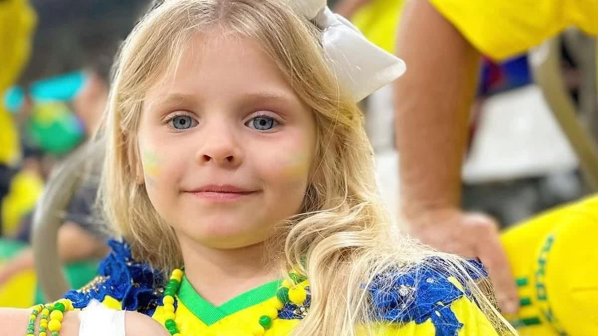 Esposa do goleiro Alison mostra antes e depois da filha na Copa do Mundo de 2018 e agora - Reprodução/Instagram