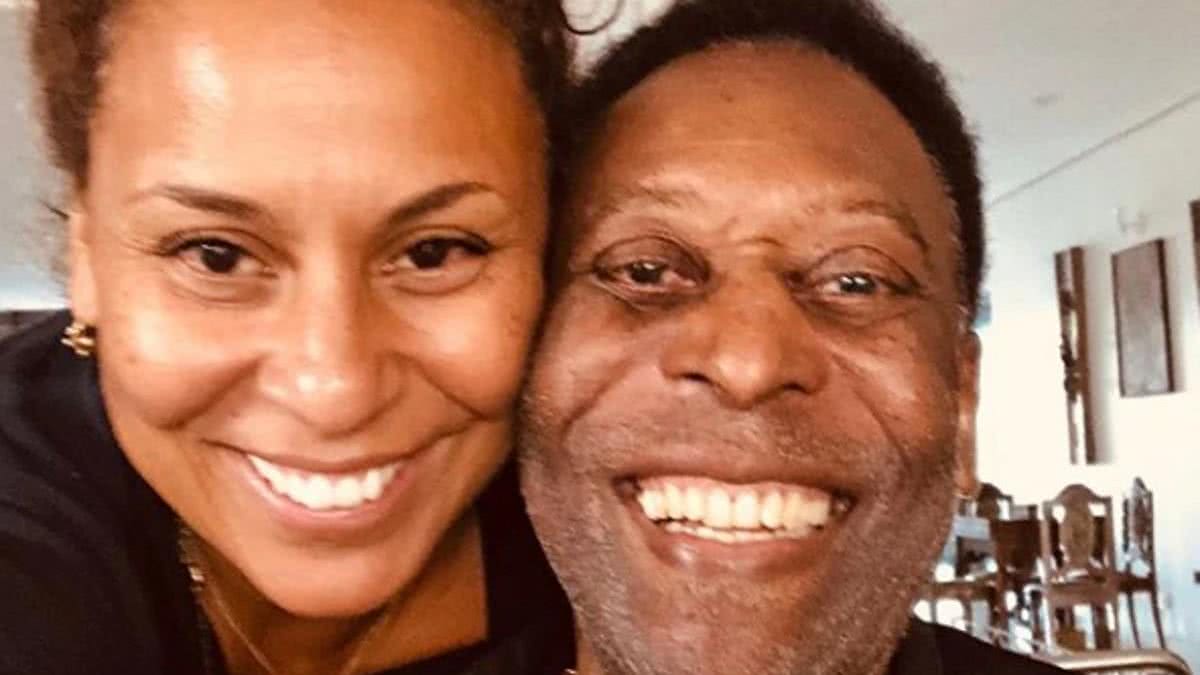 Filha do Pelé volta ao Brasil e aparece junto do pai no hospital - Reprodução/Instagram