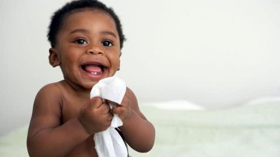 É essencial cuidar da pele da criança da melhor forma - Getty Images