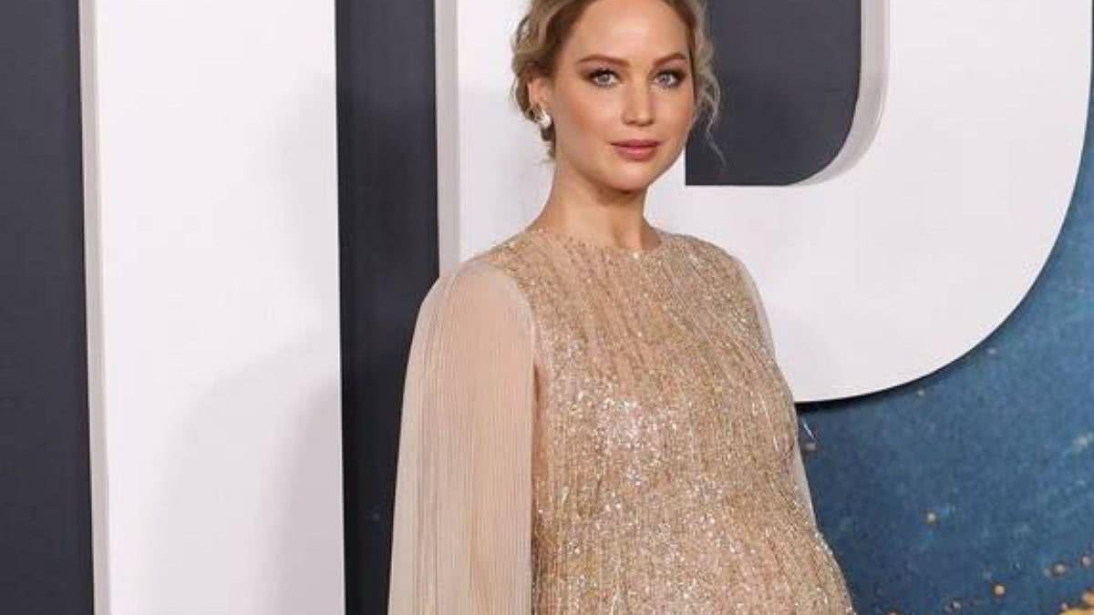 Jennifer Lawrence mostra barriga de grávida em estreia de seu novo filme ‘Don´t Look Up’ - Mike Copola/AFP