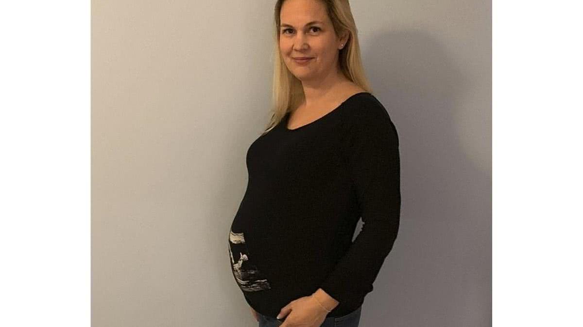 Mulher diagnosticada como infértil tem três filhos - reprodução Daily Mail