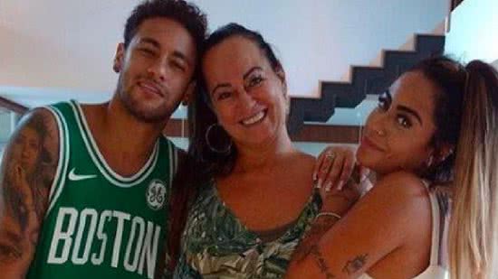 Mãe de Neymar está completando seus 56 anos nesta quinta-feira, 19 de janeiro - Reprodução / Instagram / @nadine.goncalves