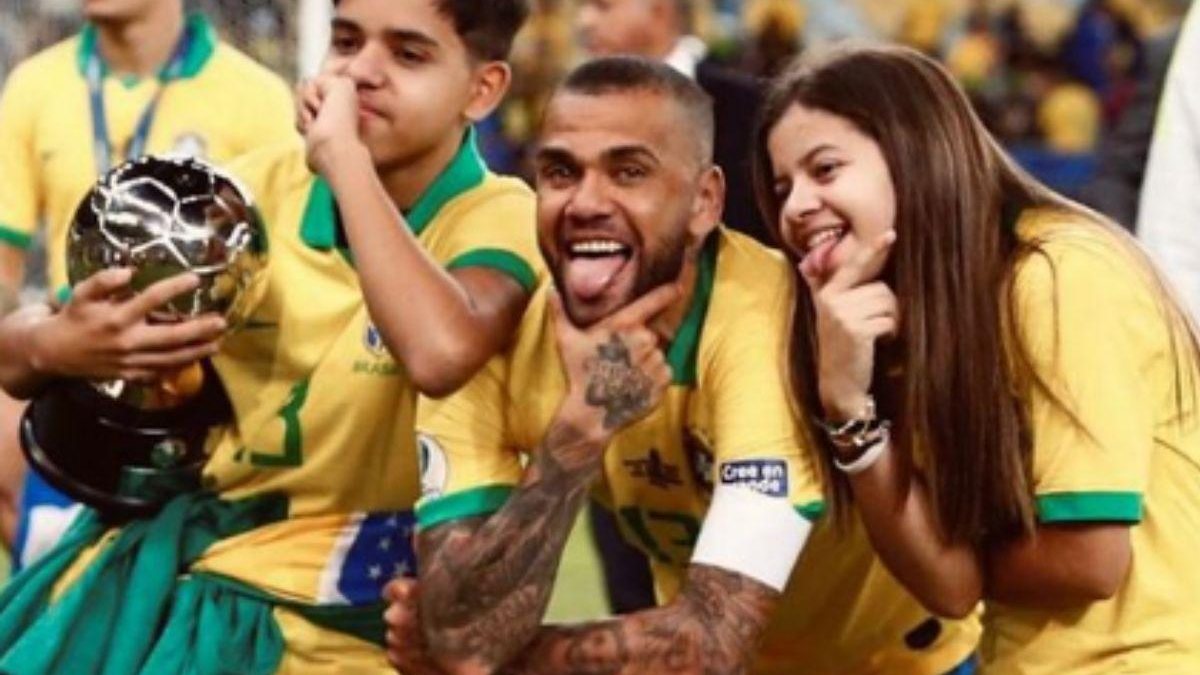 Victoria e Daniel Júnior são filhos do jogador Daniel Alves - Reprodução/ Instagram