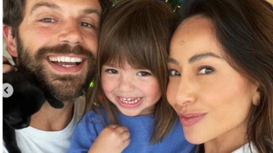 Sabrina Sato comemora aniversário de 42 anos ao lado de filha, Zoe e do marido, Duda Nagle - Reprodução/Instagram