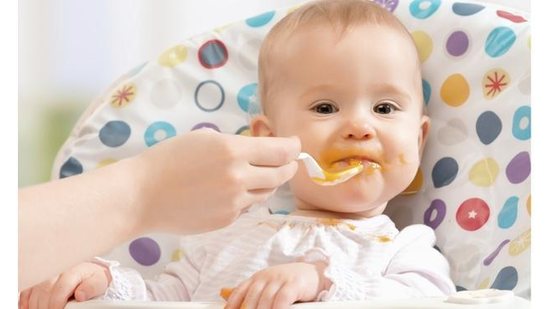 A alimentação saudável na primeira infância traz benefícios para o presente e futuro do seu filho - Getty Images