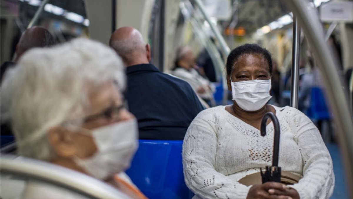 Pessoas devem se proteger do novo vírus - Getty Images