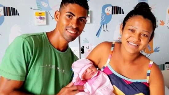 Aysha nasceu saudável e aguarda alta hospital - Reprodução UOL/Mauricio Maron/ Hospital Materno-Infantil Dr. Joaquim Sampaio