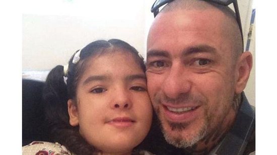 Olivia, filha de Henrique Fogaça, faz tratamento com canabidiol - Reprodução/Instagram @henrique_fogaça174