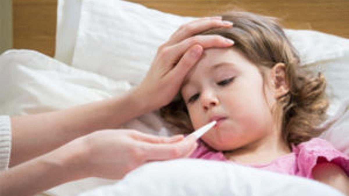 Número de crianças hospitalizadas por causa da Ômicron sobe mais de 50% nos EUA - Getty Images