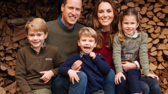 familia real junta posando para foto - A família real do Reino Unido (foto: Reprodução/ Getty Images)