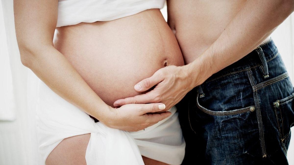 Imagem Timelapse: casal encontra forma divertida para registrar gravidez