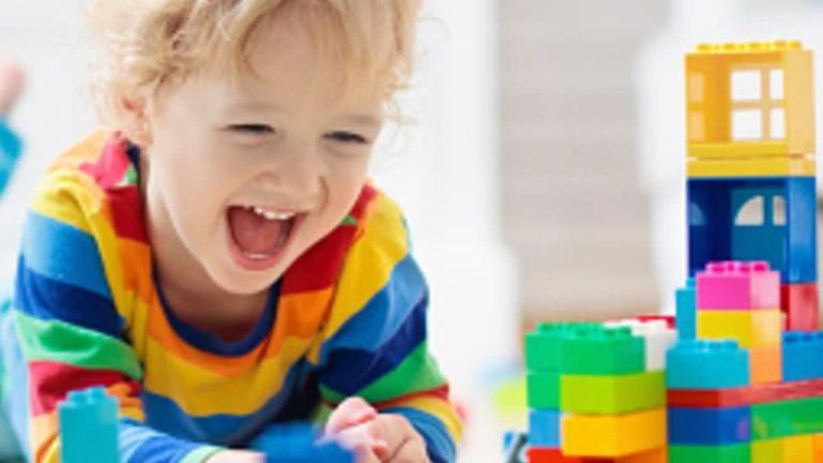 Imagem Pais podem estimular a inteligência do bebê no primeiro ano de vida