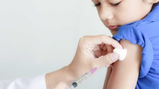 Menos de 40% das crianças se vacinaram contra a gripe em São Paulo - Getty Images