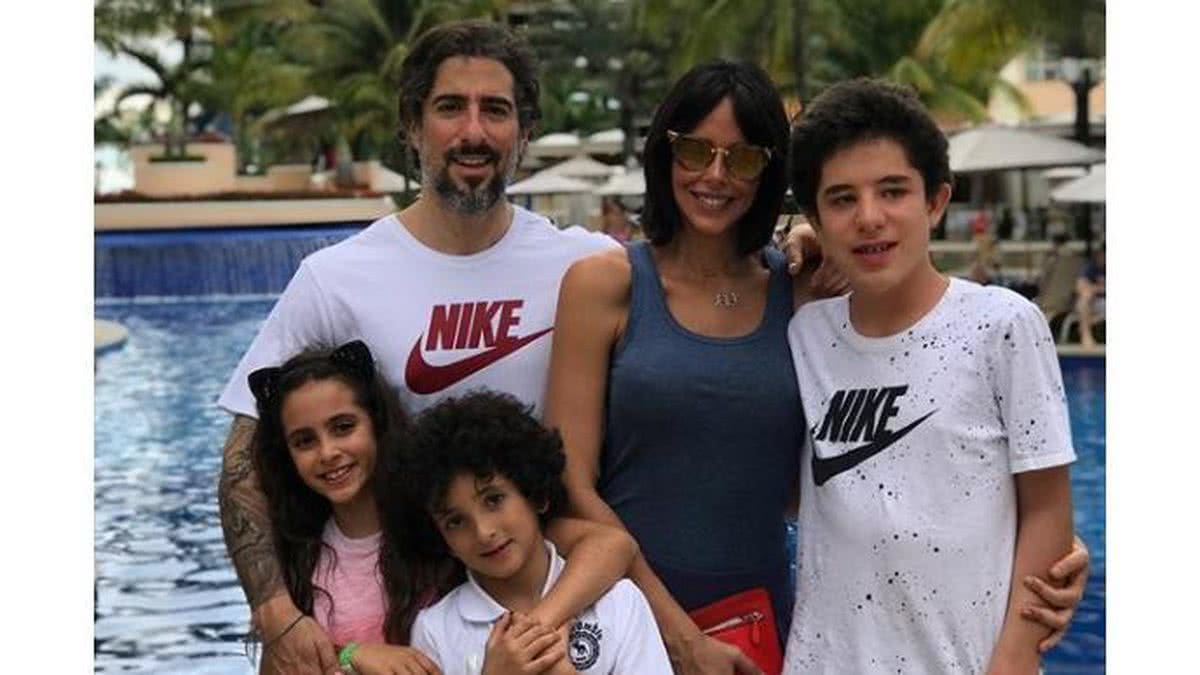 Marcos Mion e sua família - Reprodução/ Instagram @marcosmion